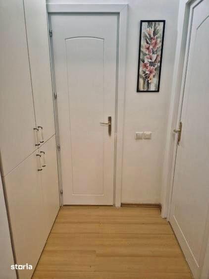 Apartament cu 3 camere decomandat, mobilat în Drumul Taberei