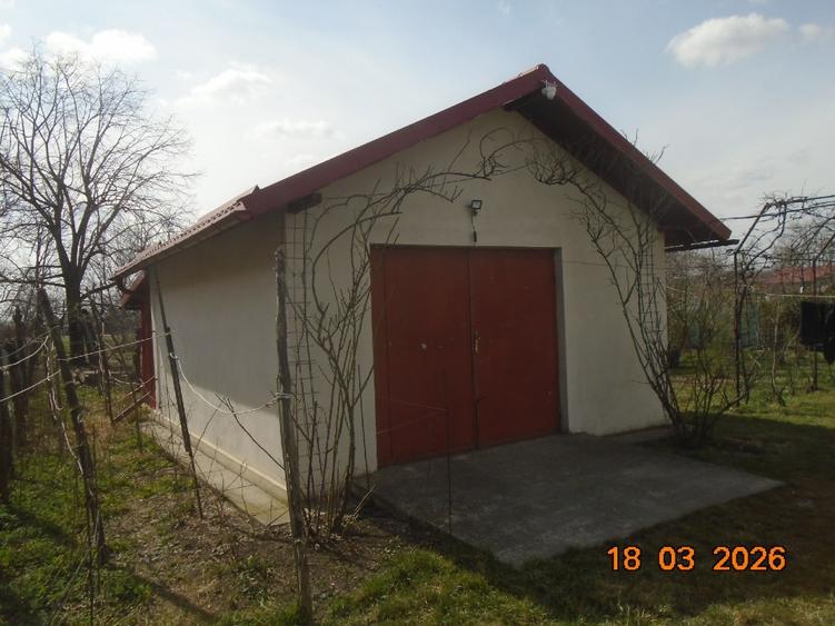 Casă individuală cu 4 camere cu Teren 1796 Mp în Răcari