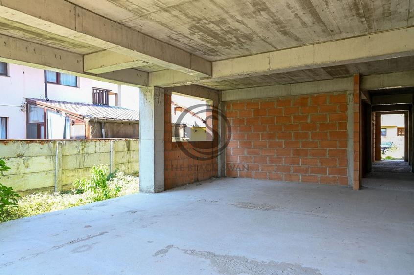 Casă individuală cu 5 camere cu Canalizare în Central