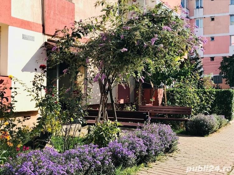 Apartament cu 2 camere decomandat în Precista