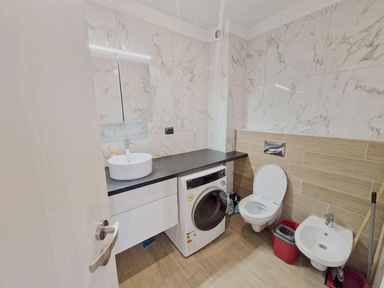 Apartament 2 camere de vanzare, 48.30 mp finisat str Razoare Vivo Mall - 16