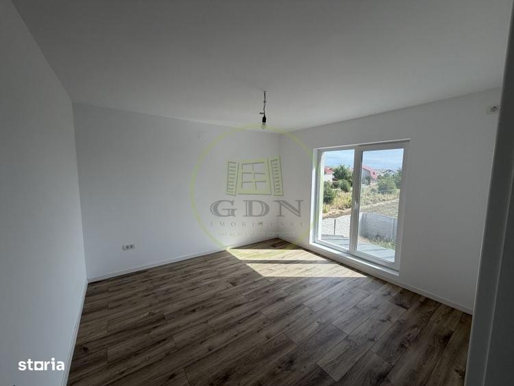 Casă cu 4 camere în Ișalnița