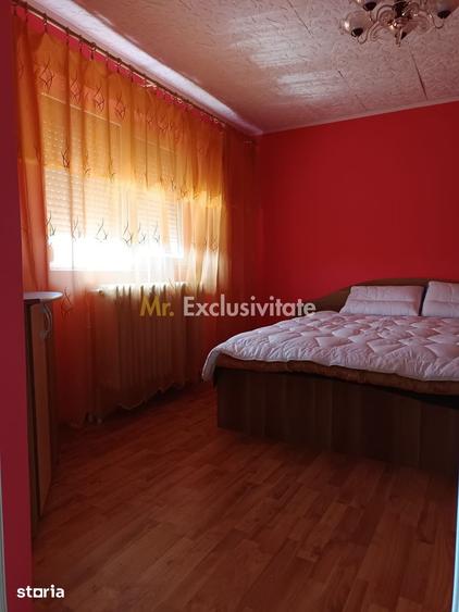 Casă cu 5 camere cu Teren 733 Mp în Central