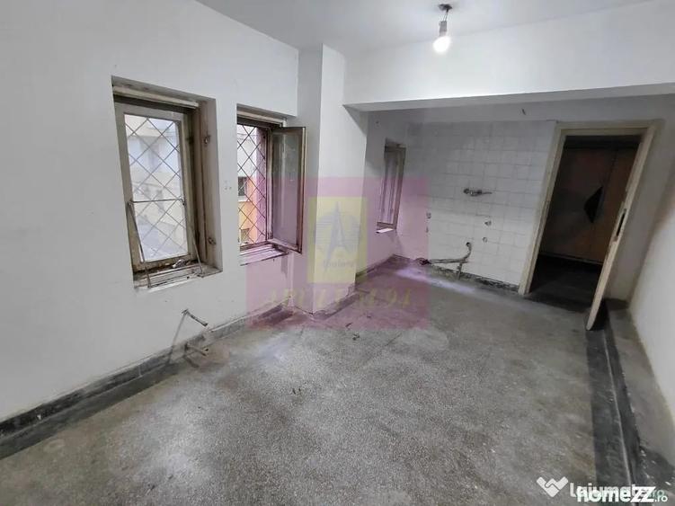 Spațiu comercial, de 105 mp, în Basarabia
