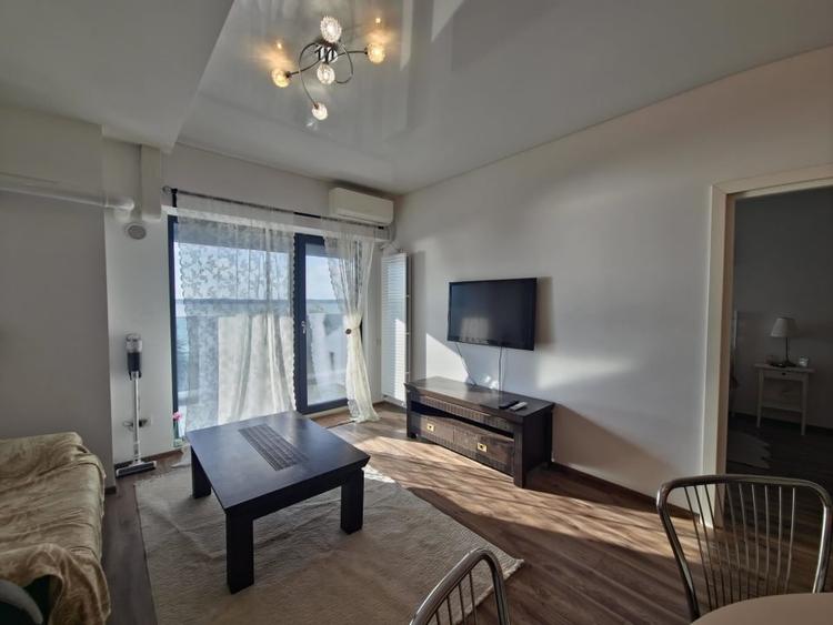 Apartament cu 2 camere semidecomandat în Central