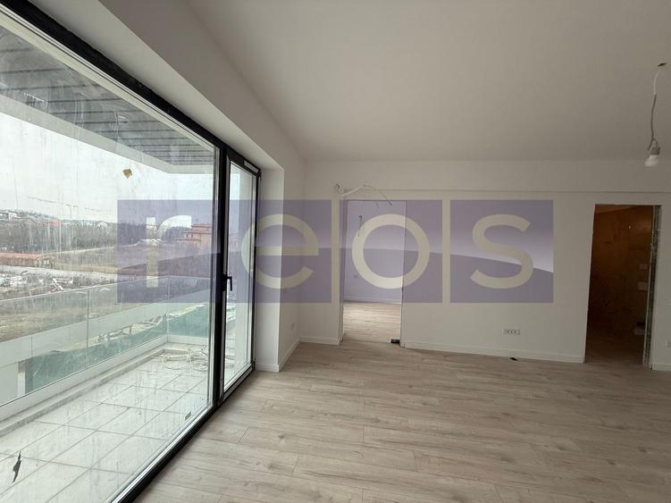 Apartament cu 2 camere semidecomandat în Sisești