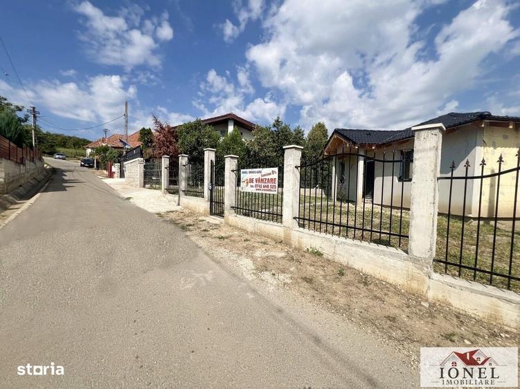 Casă cu 4 camere cu Teren 458 Mp în Cricău