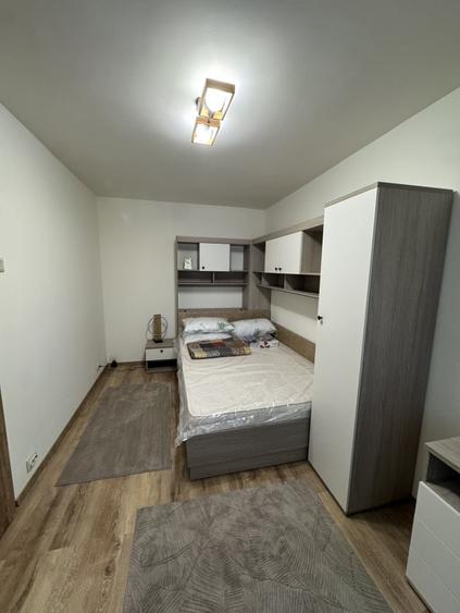 Apartament cu 2 camere semidecomandat, mobilat în Vest - Lamâița