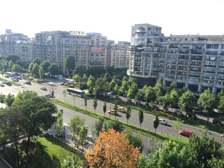 Apartament cu 2 camere decomandat în Unirii