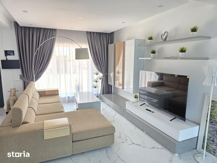 Casă cu 5 camere cu Teren 1200 Mp în Central