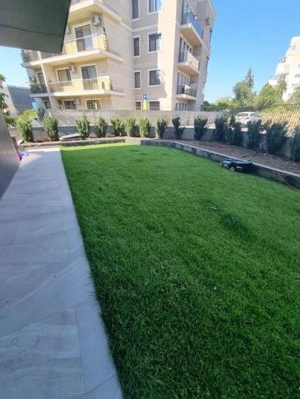 Apartament cu 3 camere decomandat în Faleza Nord