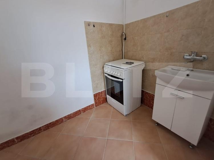 Spatiu de Inchiriat pentru Locuinta sau spatiu de Birou Zona Centrala Parter - 4