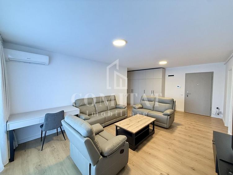 Apartament cu 2 camere semidecomandat, mobilat în Gheorgheni
