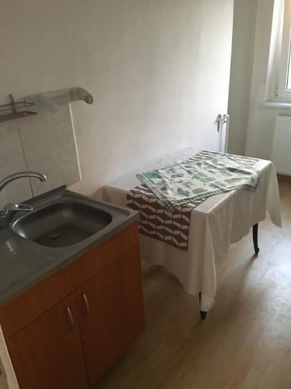 Piata sudului savinesti etaj 4 - 4
