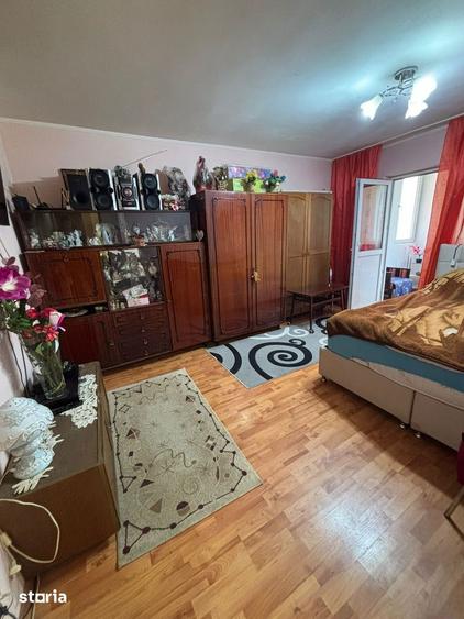 Apartament cu 3 camere de vanzare i^n Cugir - 5