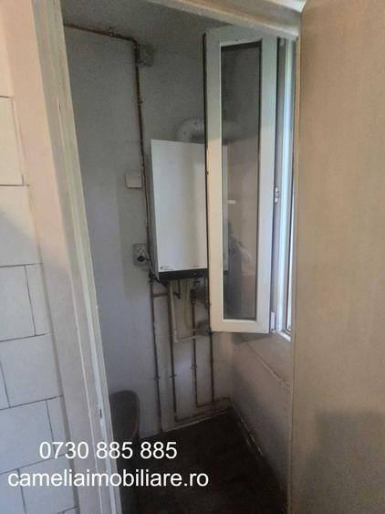 Apartament cu 3 camere decomandat în Păcii