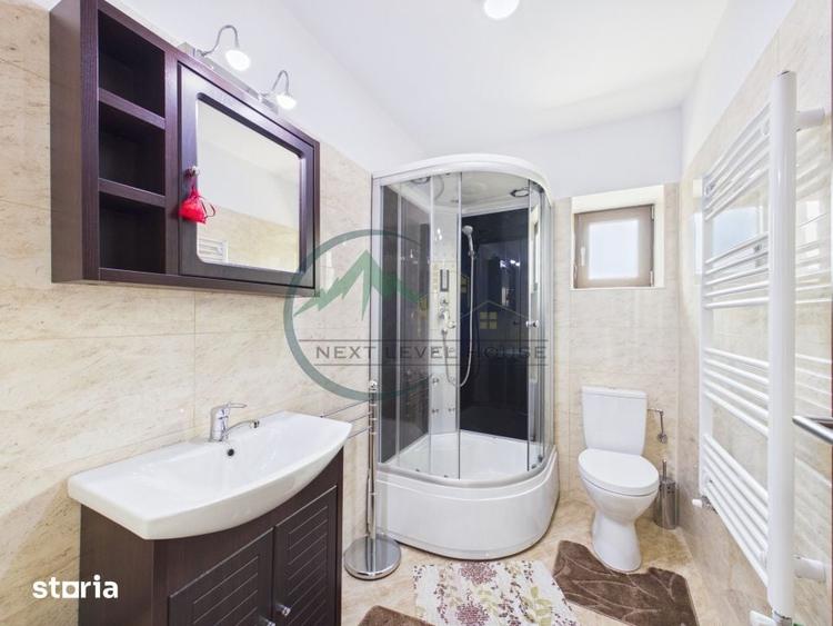 Casă cu 10 camere cu Teren 1009 Mp în Central