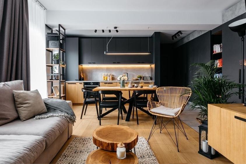 Apartament cu 2 camere semidecomandat, mobilat în Florești