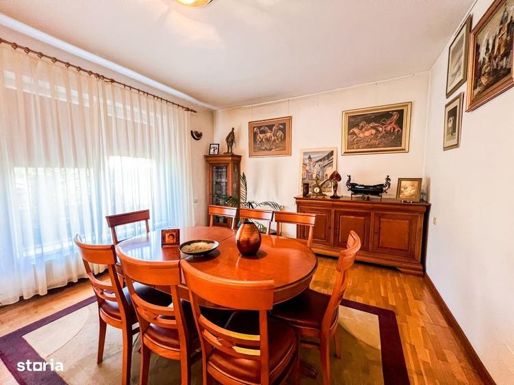 Casă cu 4 camere cu Teren 395 Mp în Florești