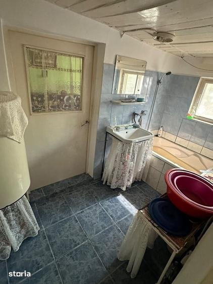 Casă cu 3 camere cu Teren 157 Mp în Central
