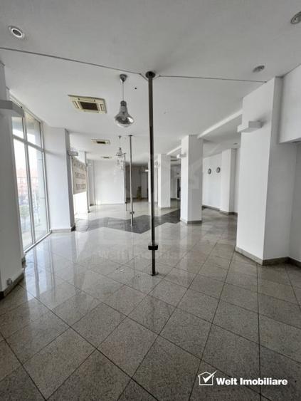 Spațiu comercial, de 204 mp, în Central