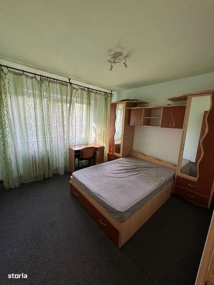 Apartament cu 2 camere în Apărătorii Patriei