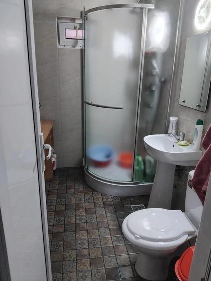 Casă cu 2 camere cu Teren 300 Mp în Lumina