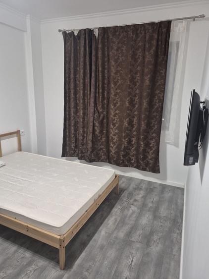 Apartament cu 2 camere decomandat în Rovine