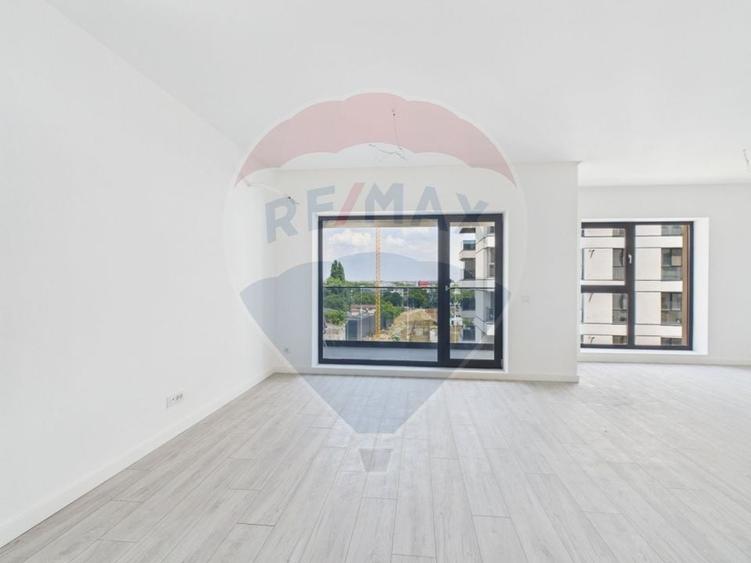 Apartament cu 2 camere decomandat în Obor