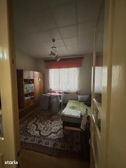 Casă cu 3 camere cu Teren 532 Mp în Central