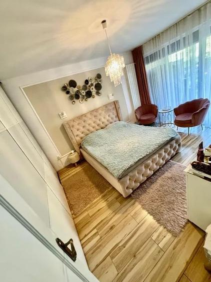Apartament cu 3 camere semidecomandat, mobilat în Florești — fotografia 3