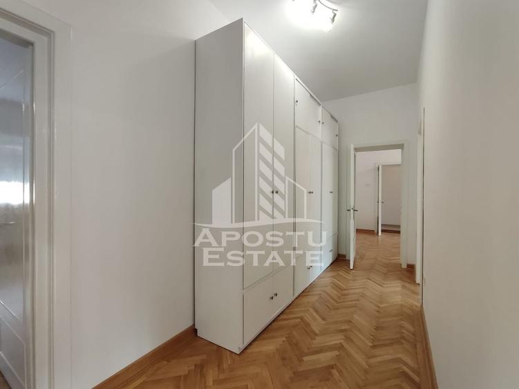 Apartament cu 5 camere circular, mobilat în Ultracentral