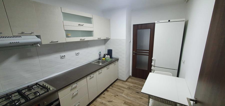 Apartament cu 2 camere semidecomandat în Turnișor