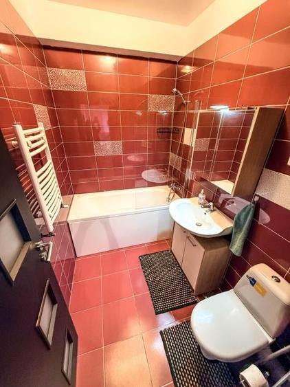 Apartament cu 2 camere semidecomandat în Băneasa