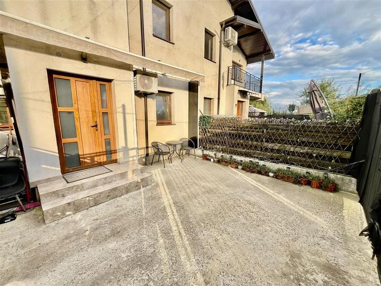 Apartament cu 3 camere decomandat în Șorogari