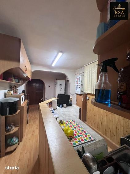 Apartament cu 3 camere în Traian