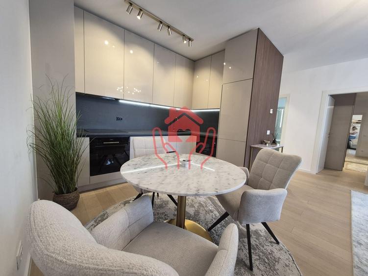Apartament cu 2 camere semidecomandat, mobilat în Băneasa