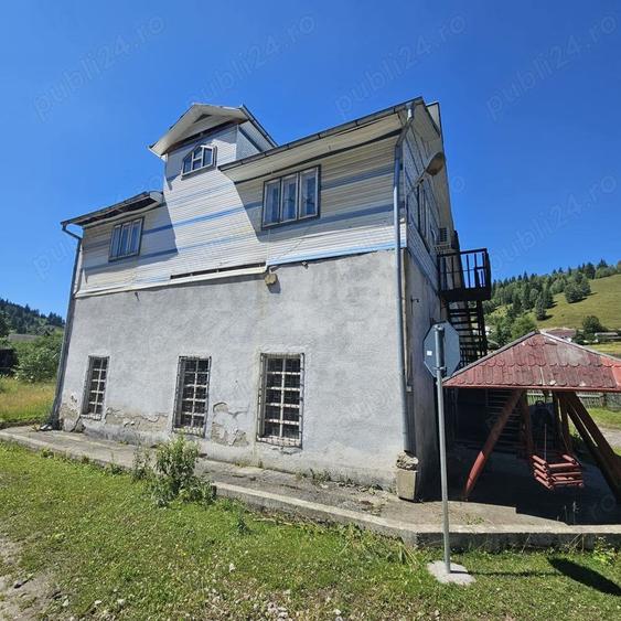 Spațiu comercial, de 350 mp, în Iacobeni