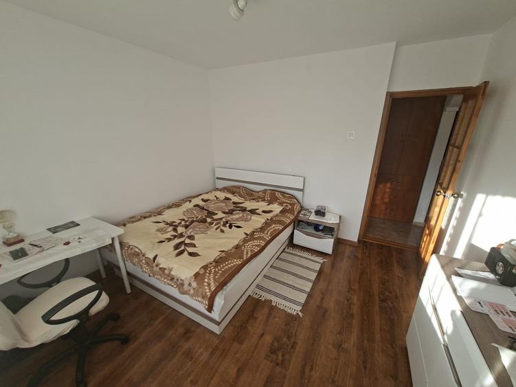 Apartament cu 2 camere decomandat în Cug