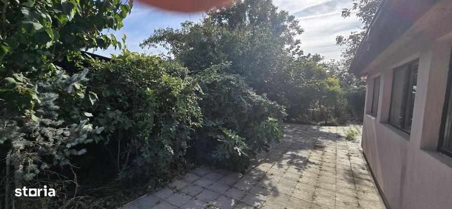 Casă cu 4 camere în Tărtășești