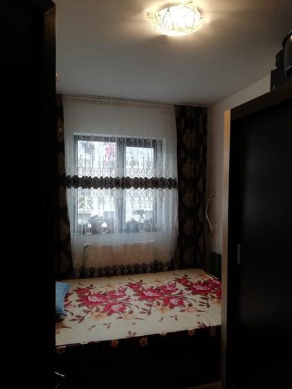 Apartament de vanzare - 3