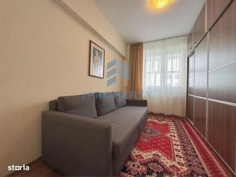 Apartament cu 3 camere în Tineretului
