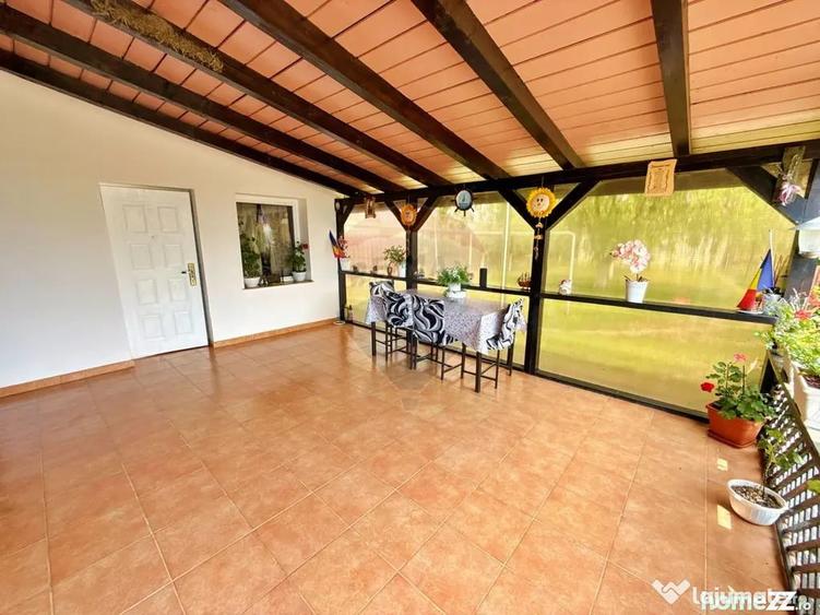 Casă cu 3 camere cu Teren 1410 Mp în Șofronea