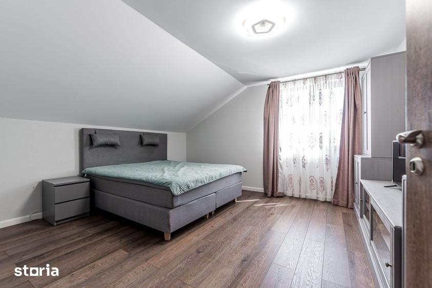 Casă cu 5 camere cu Teren 701 Mp în Vladimirescu