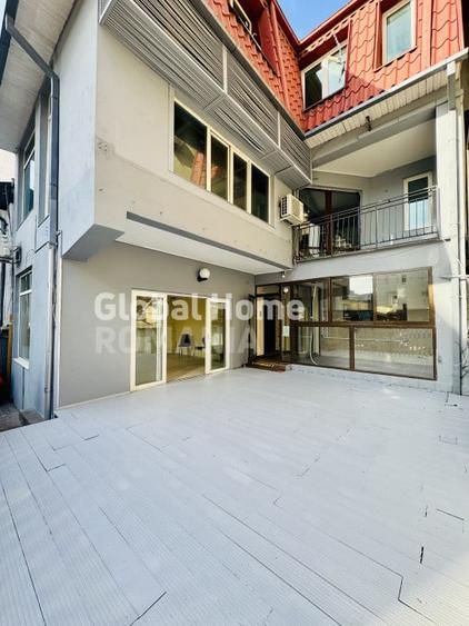 Casă cu 5 camere cu Canalizare în Dorobanți