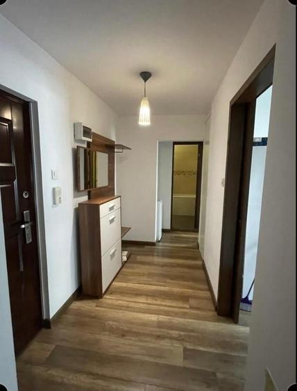 Apartament cu 2 camere decomandat, mobilat în Crângași