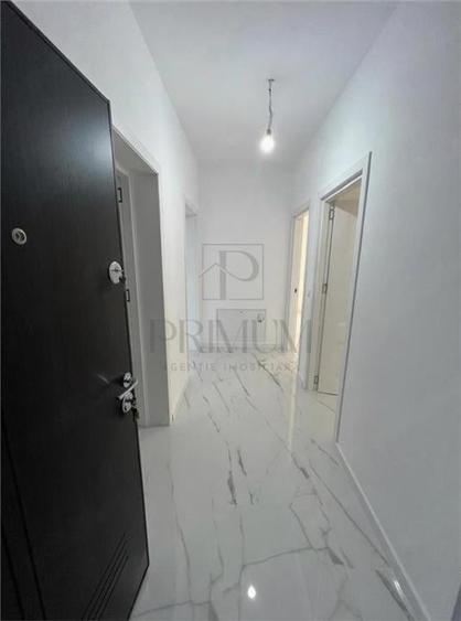 Apartament cu 3 camere decomandat în Dumbrăvița