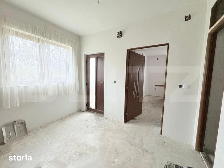 Casă cu 3 camere cu Teren 1900 Mp în Doba