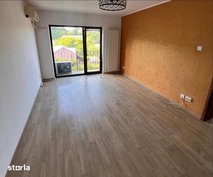 Apartament cu 2 camere decomandat în Frumoasa