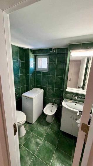 Apartament cu 4 camere decomandat în Ultracentral